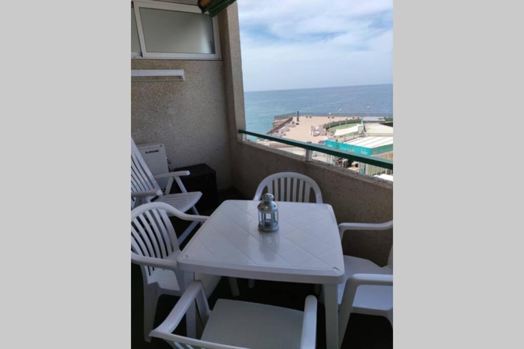Paradis Salou, Centro Turistico, Wifi, Piscina, Vistas Al Mar Exterior foto