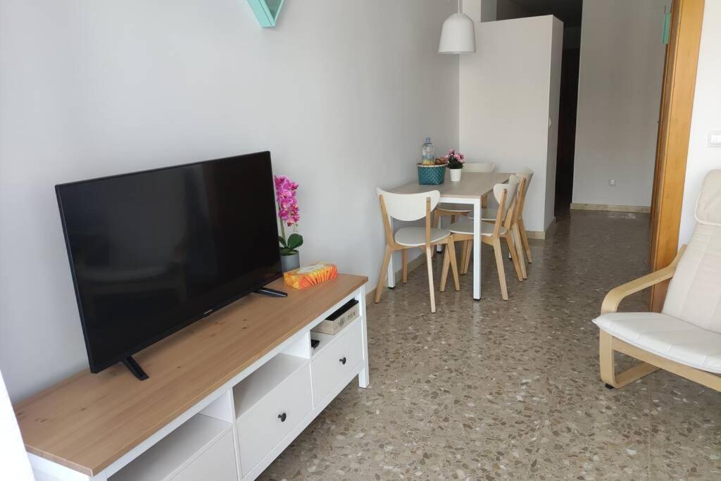 Paradis Salou, Centro Turistico, Wifi, Piscina, Vistas Al Mar Exterior foto