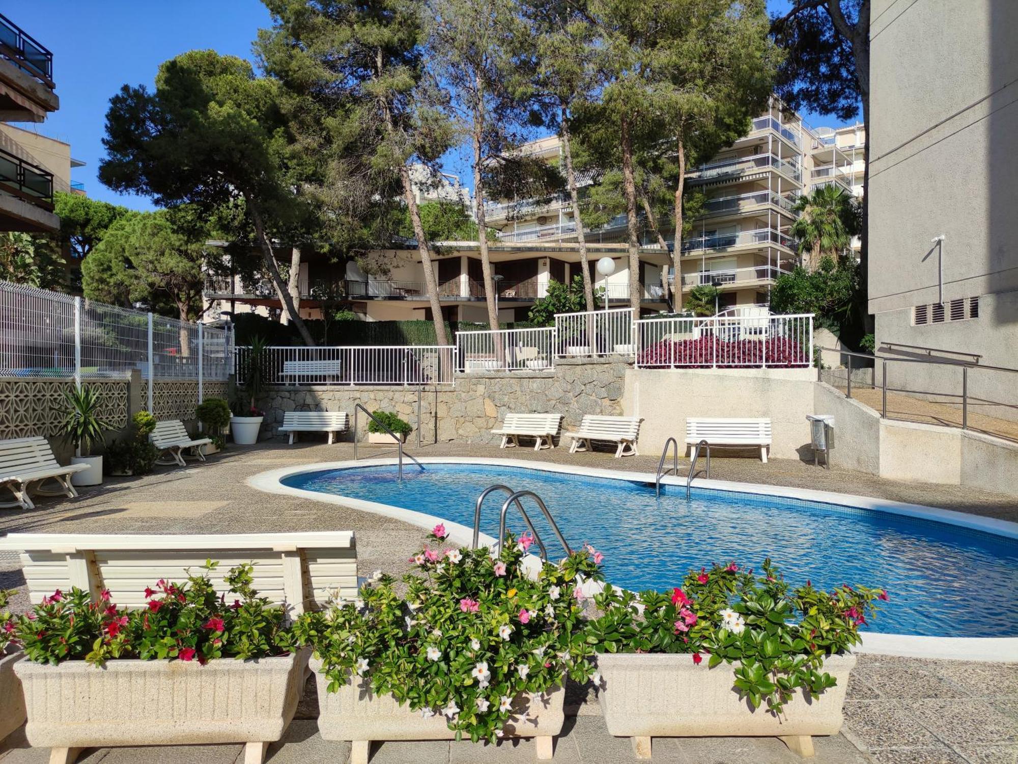 Paradis Salou, Centro Turistico, Wifi, Piscina, Vistas Al Mar Exterior foto